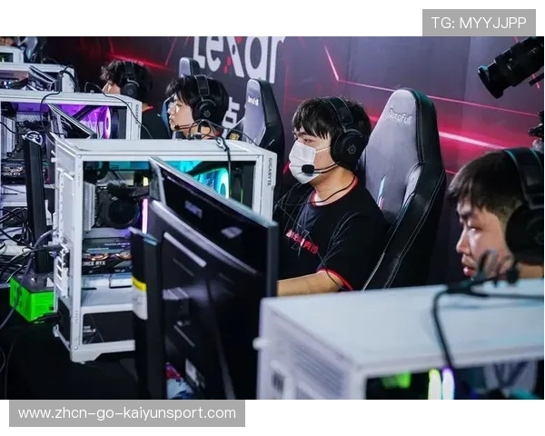 战队参与城市形象片拍摄展示电竞力量，战队形象照