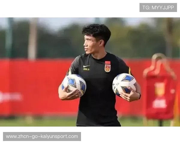 职业球员是否可以参与战术板块的内容创作，业余球员成为职业球员