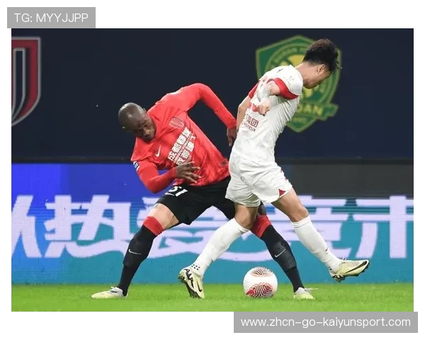 海港巴尔加斯禁区内抽射，上海热身展现进攻端恐怖绝对统治